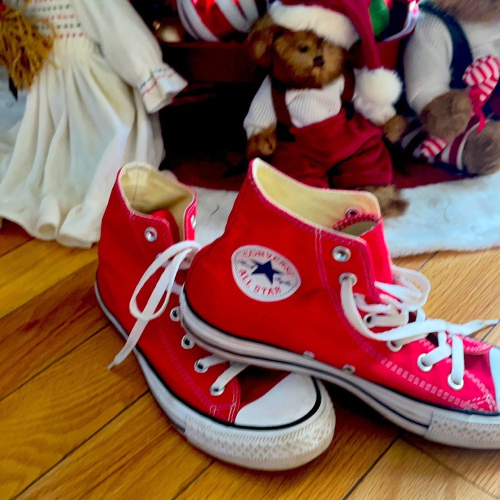 Converse woman’s high top Red